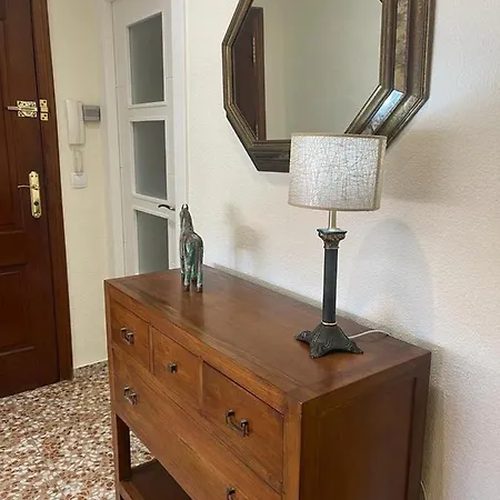 Bright Flat With View To The Castle And The Museum *