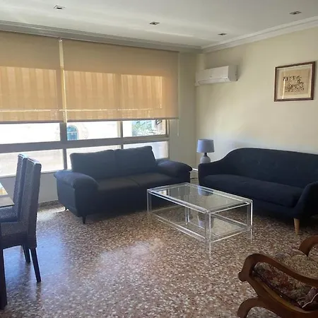 Bright Flat With View To The Castle And The Museum